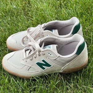 Women’s New Balance Tom Knox Athletic Shoes in Cream and Green, size 9.5